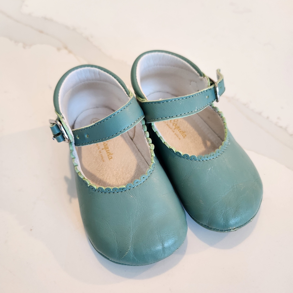 La Coqueta Green Kids Mary Jane Shoes